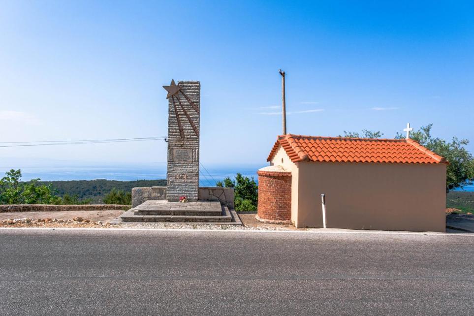 Albergue Shkolla & Vuno