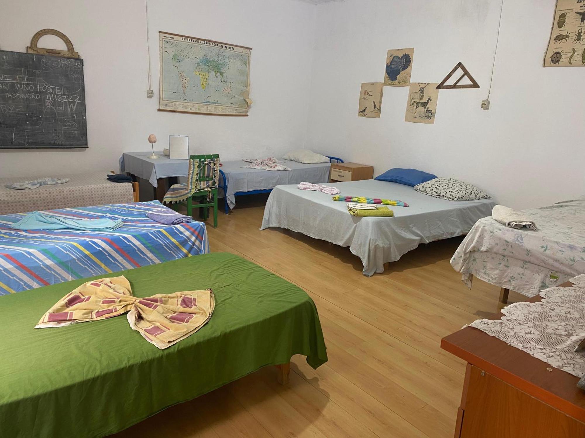 Albergue Shkolla & Vuno